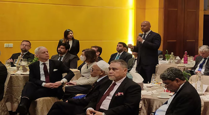 কূটনীতিকদের সিইসি, ‘নির্বাচনে নিশ্ছিদ্র নিরাপত্তাব্যবস্থা করবে ইসি’