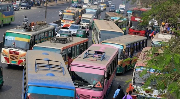 বাস ভাড়া বাড়ল ১৭ পয়সা প্রতি কিলোমিটারে